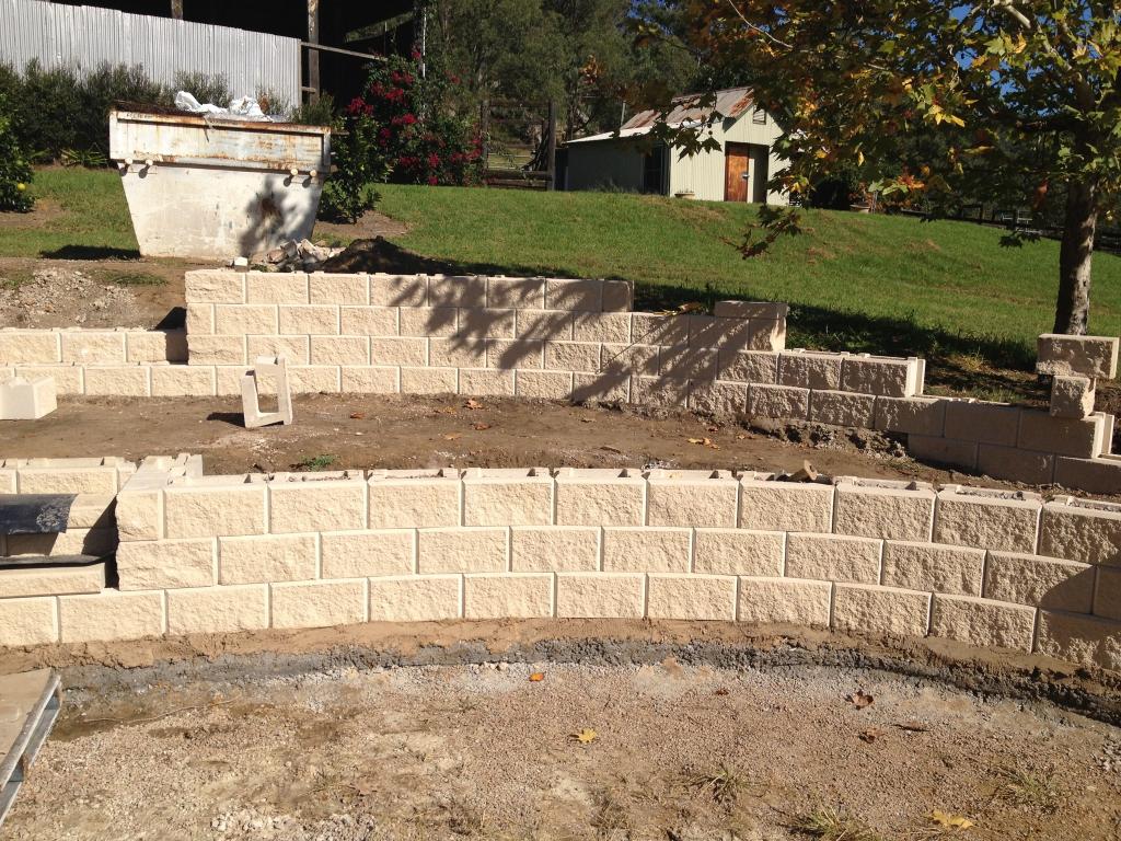 Retaining & Retention Walls-El Paso TX Landscape Designs & Outdoor Living Areas-We offer Landscape Design, Outdoor Patios & Pergolas, Outdoor Living Spaces, Stonescapes, Residential & Commercial Landscaping, Irrigation Installation & Repairs, Drainage Systems, Landscape Lighting, Outdoor Living Spaces, Tree Service, Lawn Service, and more.