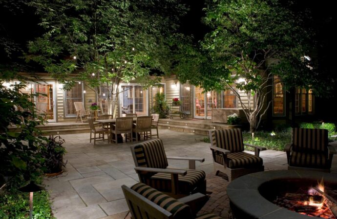 Sparks-El Paso TX Landscape Designs & Outdoor Living Areas-We offer Landscape Design, Outdoor Patios & Pergolas, Outdoor Living Spaces, Stonescapes, Residential & Commercial Landscaping, Irrigation Installation & Repairs, Drainage Systems, Landscape Lighting, Outdoor Living Spaces, Tree Service, Lawn Service, and more.